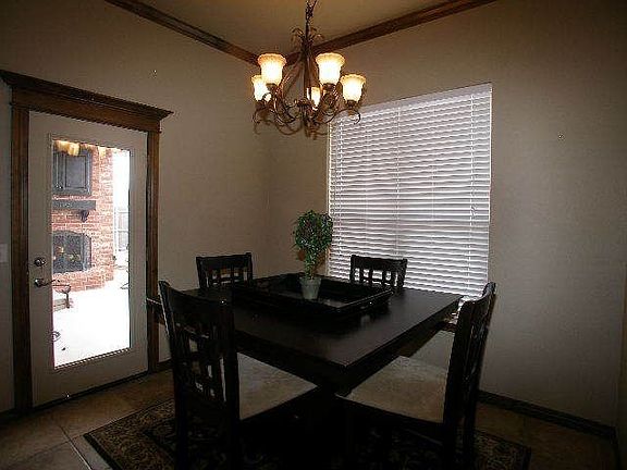 5th image of 3605 SW 124th St