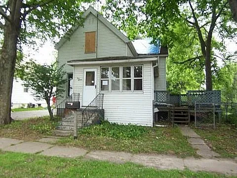 415 Hawthorne St photo 1