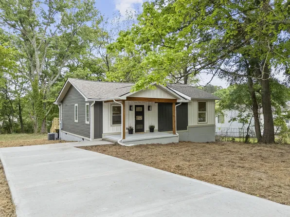 17 High St, Rossville, GA 30741