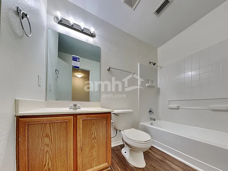 5533 Parkview Hills Ln — Photo 17
