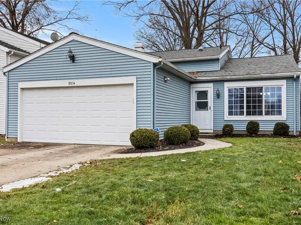 8834 Holly Ln, Olmsted Falls, OH 44138