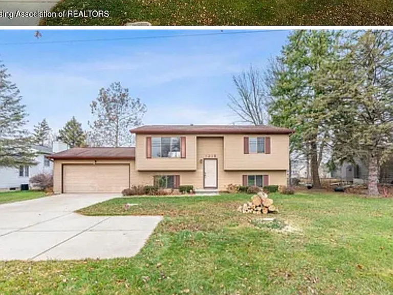 1218 W Herbison Dr — Photo 10