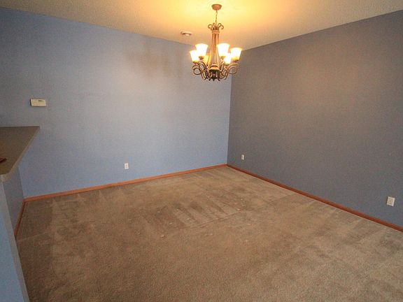 3rd image of 13377 Europa Ct N Unit 6