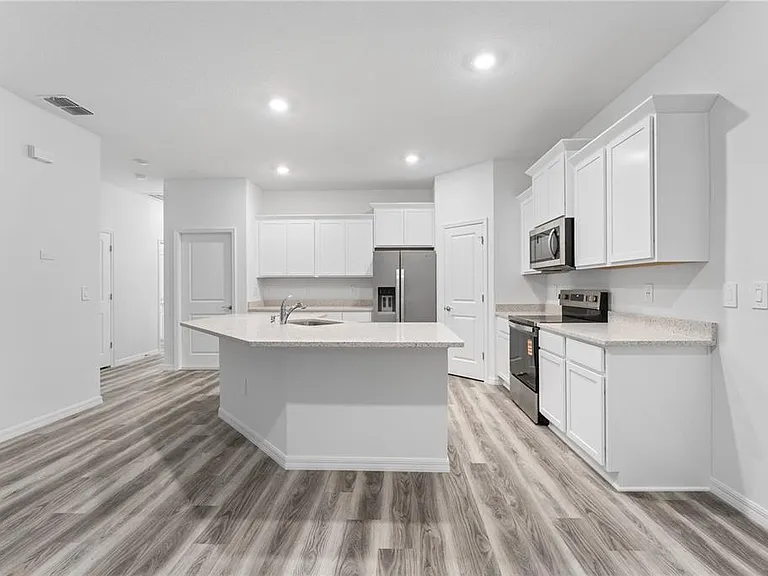 31351 Paper Birch St — Photo 9