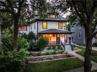 9 S Columbia St, Naperville, IL