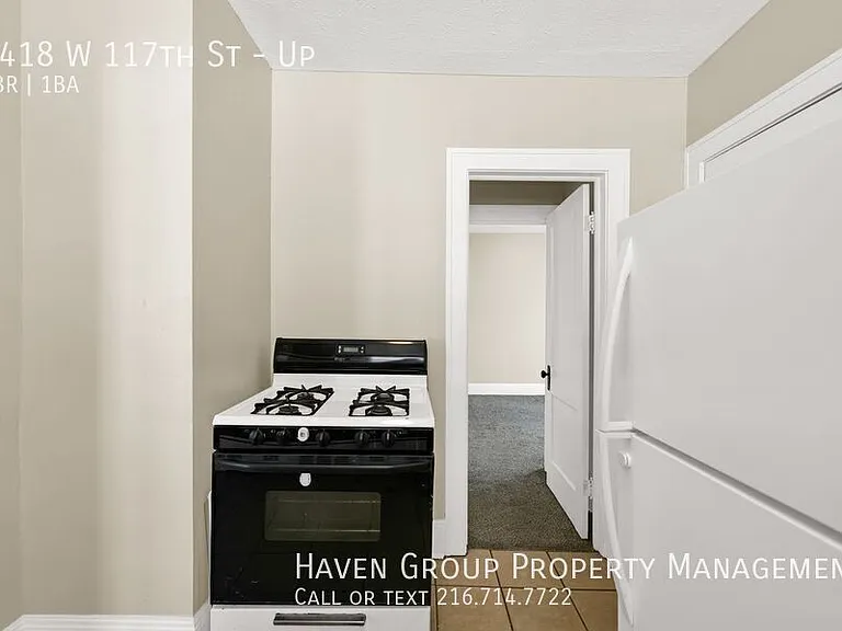 3418 W 117th St #UP — Photo 12