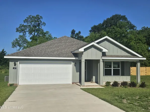 148 Magnolia Farms Dr, Lucedale, MS 39452