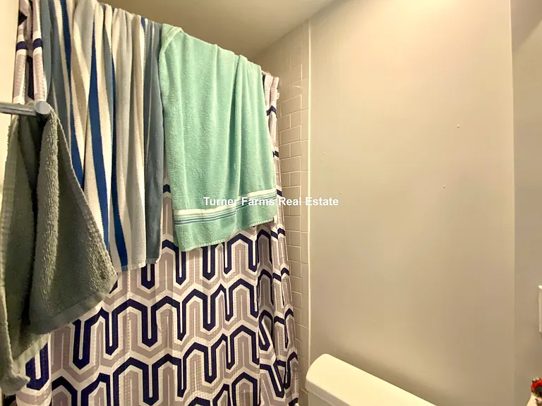 114 Willow St #2F — Photo 2