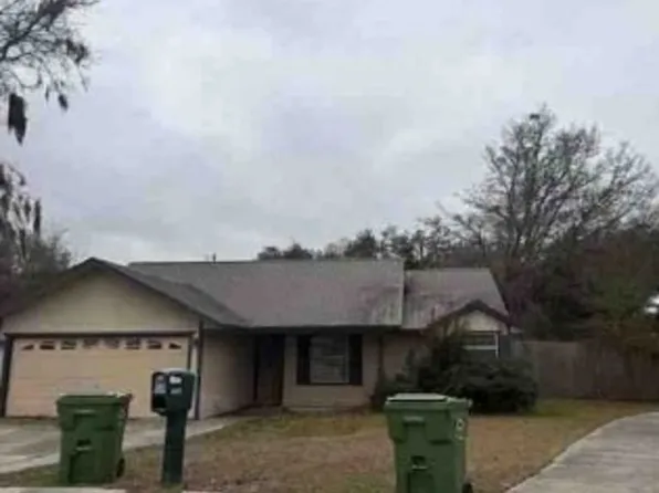 6109 1st Mnr W, Palatka, FL 32177