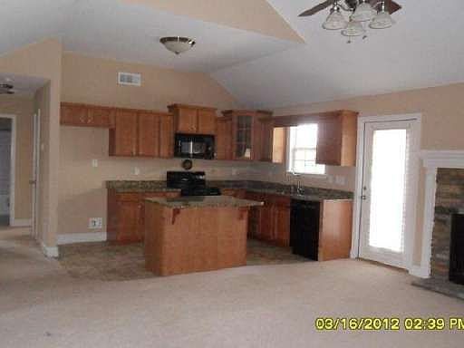 2nd image of 158 Rosecliff Dr