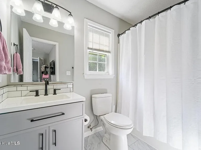 185 Liberty Park Rd — Photo 10