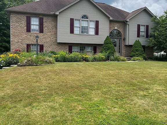 2nd image of 120 Wood Duck Ln