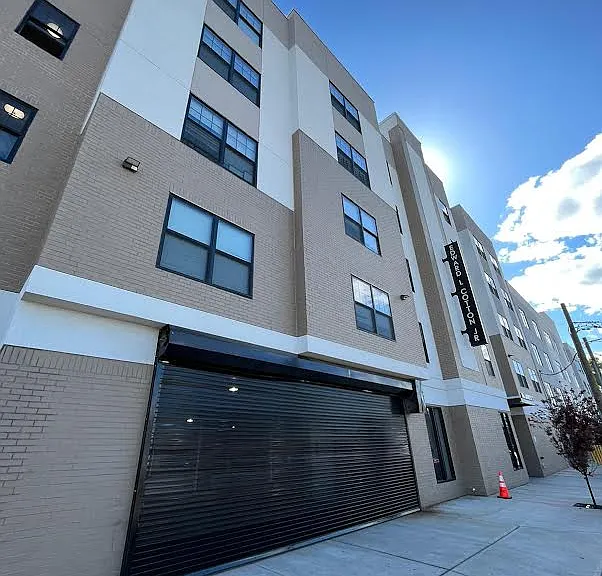 188 Lafayette St — Photo 1