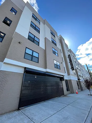 188 Lafayette St Photo 1