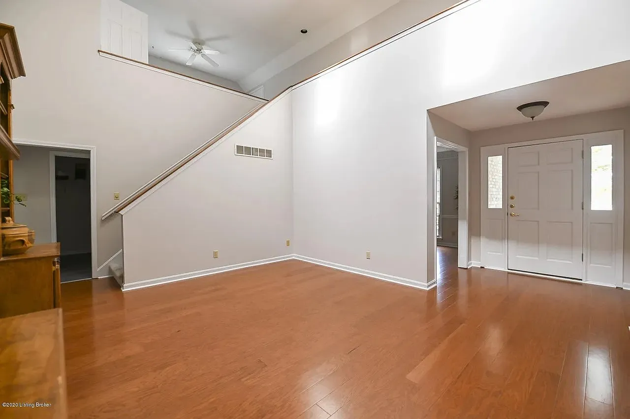 3904 Vantage Pl — Photo 4