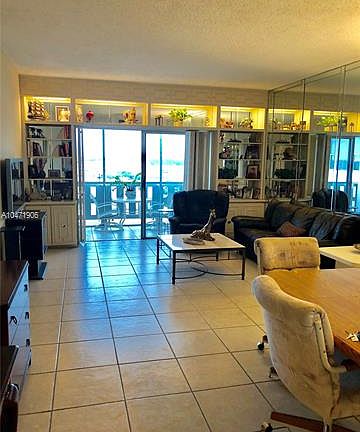2nd image of 4200 Hillcrest Dr APT 1009