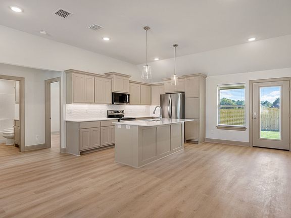 4th image of 3191 Dogwood Park Ct