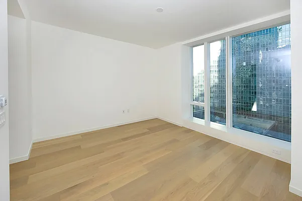 Sold by Sieber International | media 44