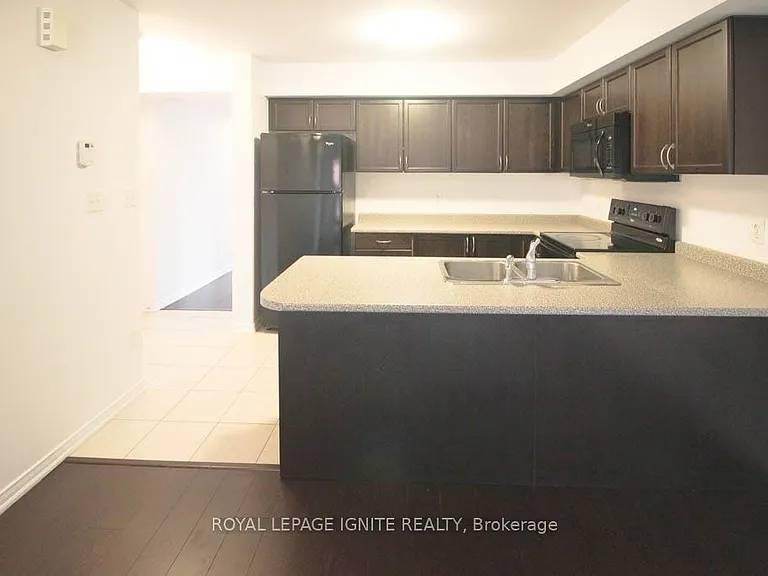 35 Hays Blvd #13 — Photo 2