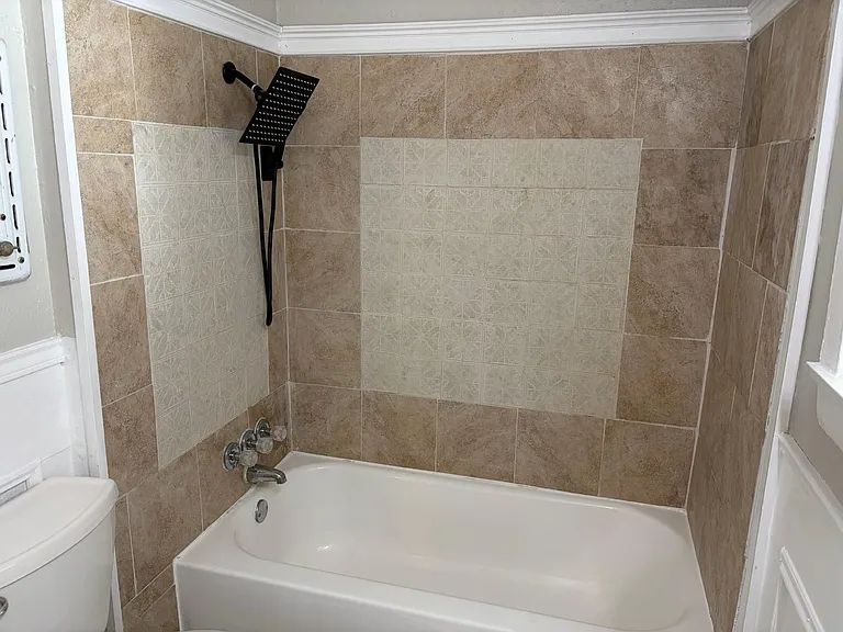 5530 Lakefield Dr — Photo 16