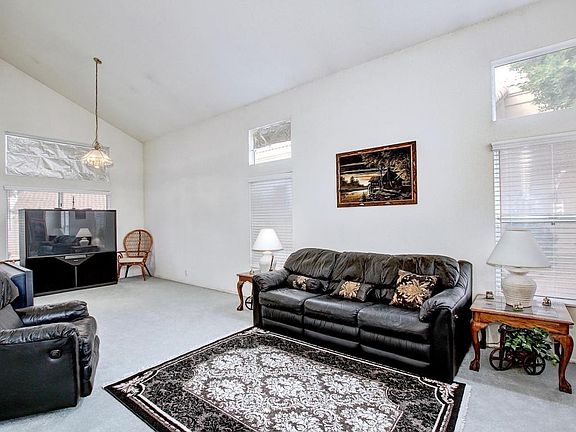 3rd image of 2930 N 108th Ave