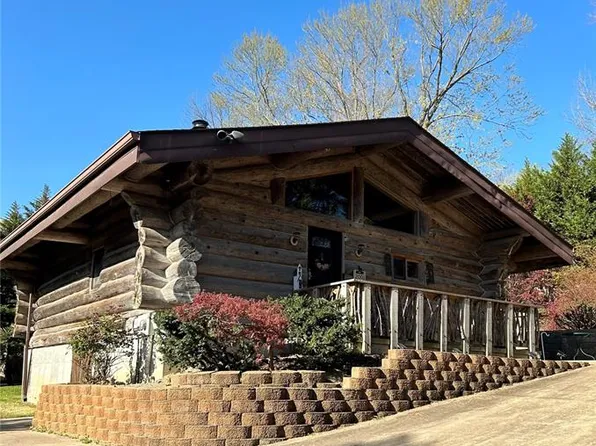 2001 Donna St, Cape Girardeau, MO 63701