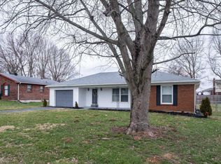 1063 Red Bird Ct, Shelbyville, KY 40065