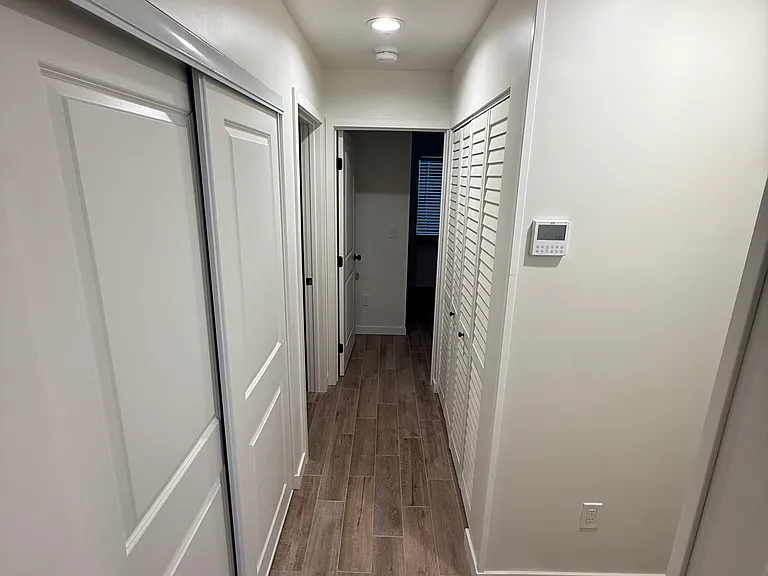 6458 N Creighton Cir — Photo 6