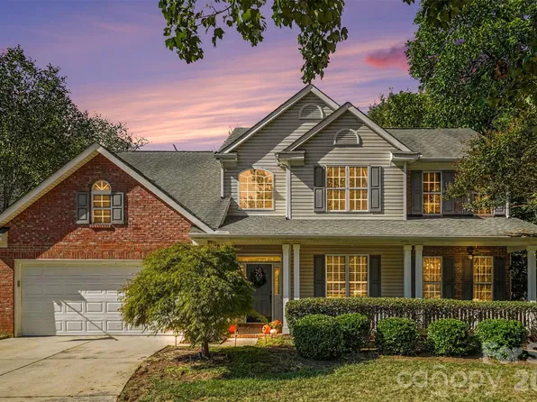 8610 Ellington Park Dr, Charlotte, NC 28277