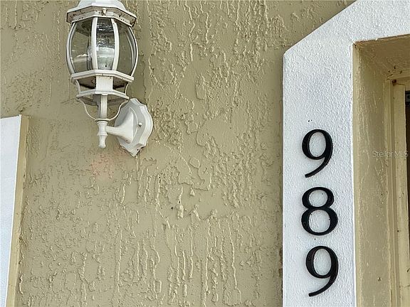 4th image of 989 Vista Palma Way
