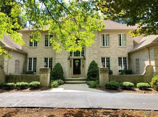 526 Spring Lake Point, Holland, OH 43528