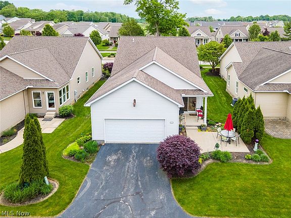 5th image of 133 Saybrook Blvd