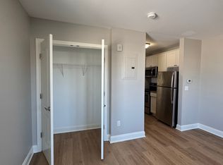 8 Needhams Landing Rd #103, Lynn, MA 01905