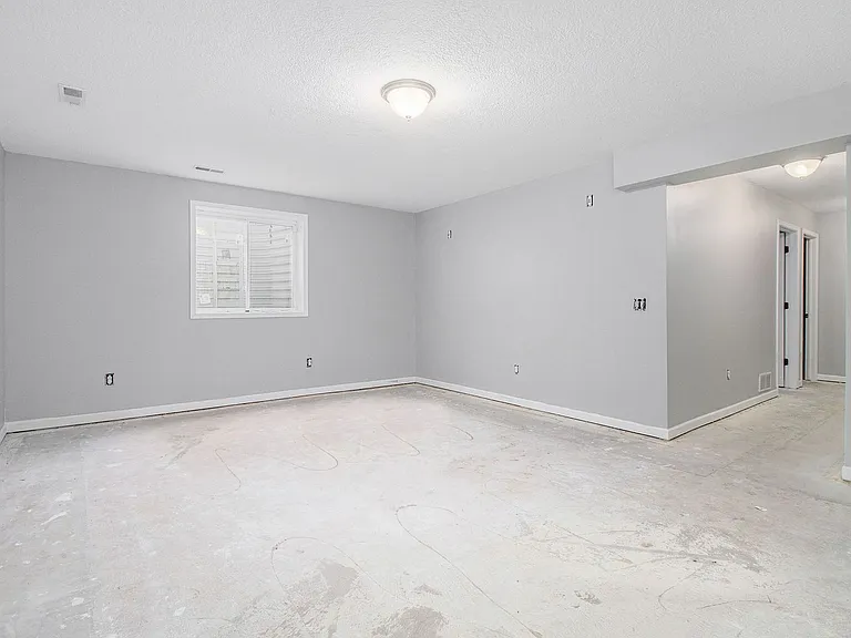 59106 Silvergrass Dr — Photo 19