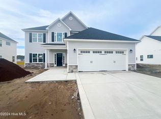 615 Carmel Dr, Sneads Ferry, NC 28460