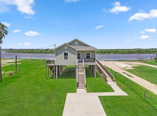 1656 County Road 616, Bay City, TX 77414