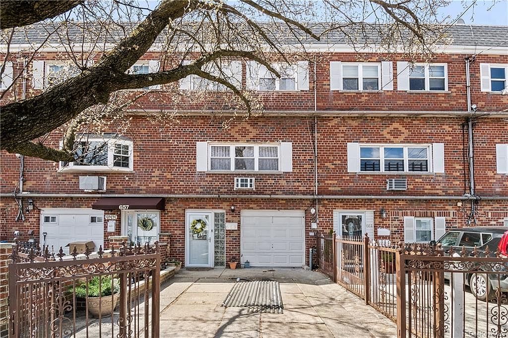 659 Clarence Avenue, Bronx, NY 10465 Zillow