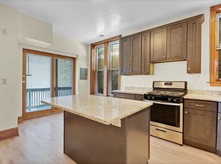 2557 N Halsted St #2, Chicago, IL 60614