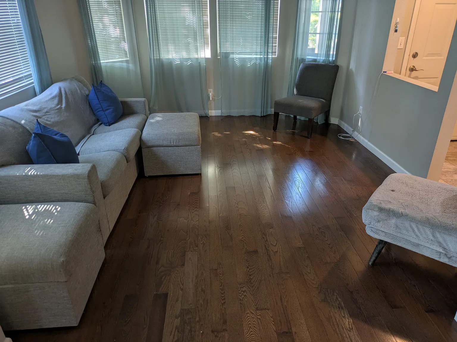 3 bed, 2.5 bath, 1706 sqft, $2,650 — Photo 3