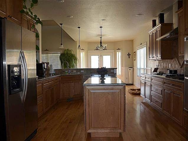 2nd image of 12951 Featherstone Dr