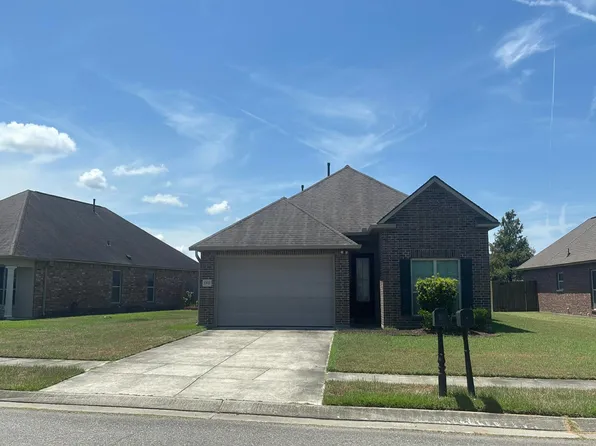 17621 Golden Eagle Dr, Prairieville, LA 70769