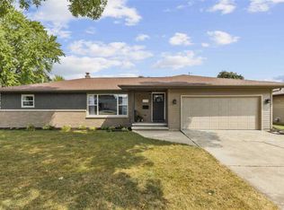235 S Linda St, Kimberly, WI 54136