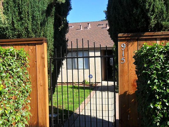 4th image of 915 Villa Ter