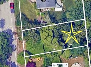 39 New Ln, Selden, NY 11784