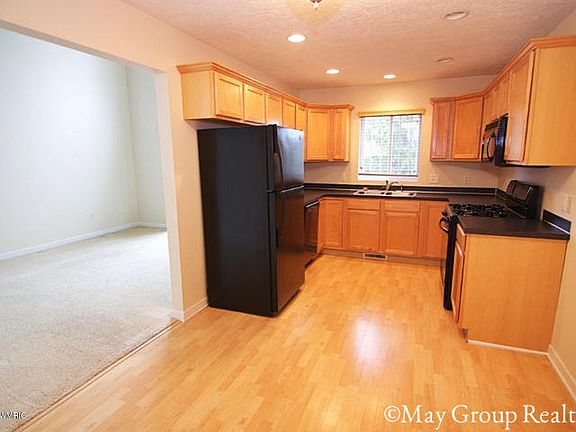 3rd image of 7475 Chino Valley Dr SW