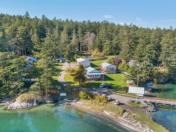0 Chinook Way, Center Island, WA 98221