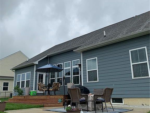 3rd image of 3313 Heatherstone Dr