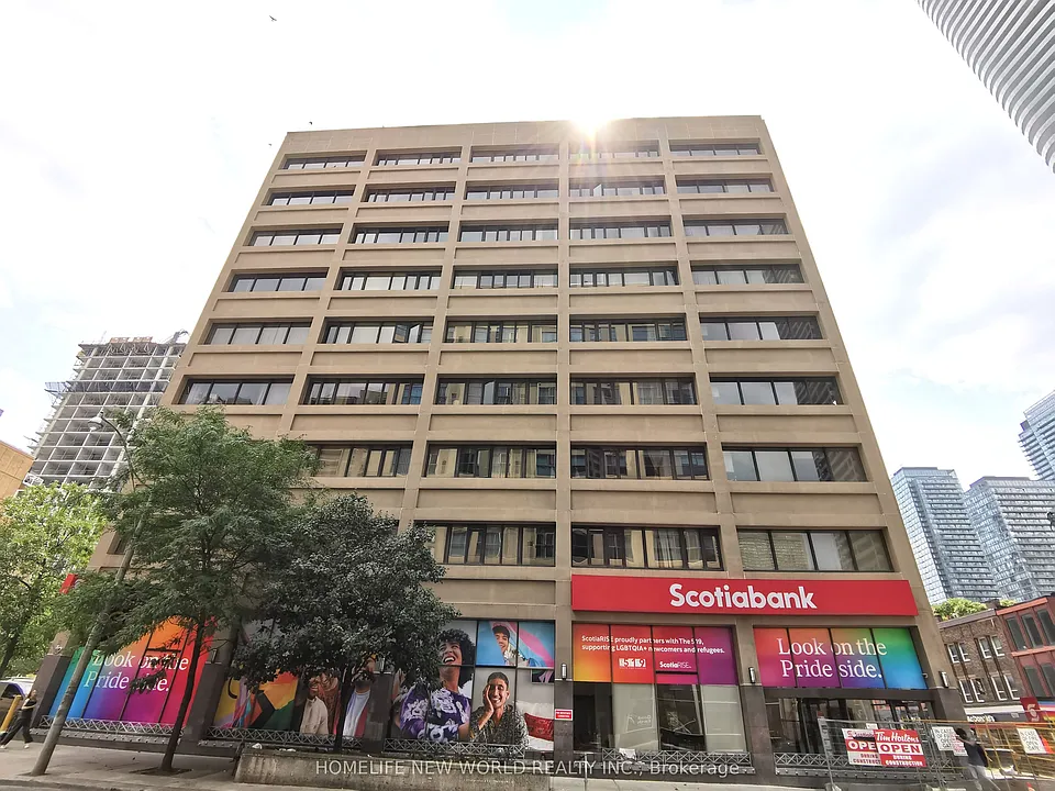 555 Yonge St #513