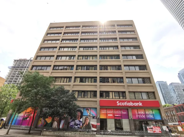 555 Yonge St, Toronto, ON