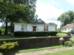 318 Buckey Ct, Ironton, MO 63650